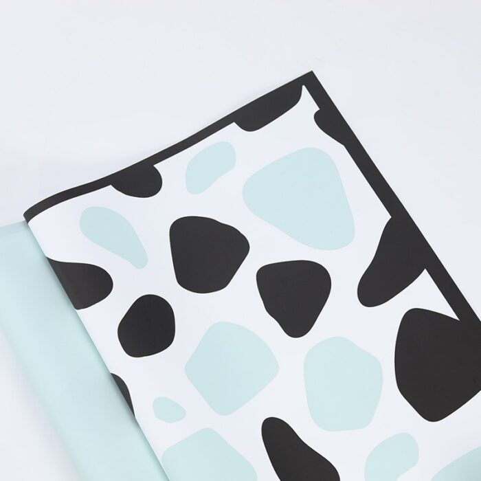 Giraffe Floral Wrapping Paper white black green