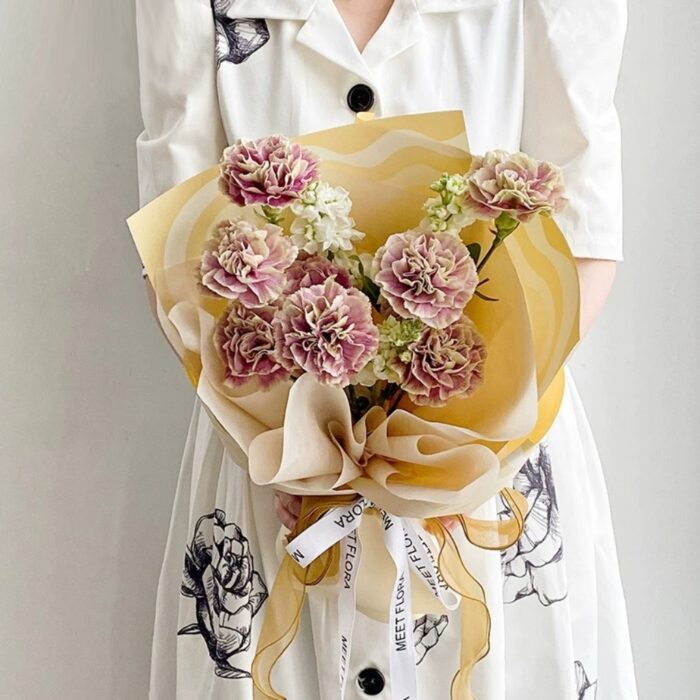 Macarons Wrapping Paper bouquet