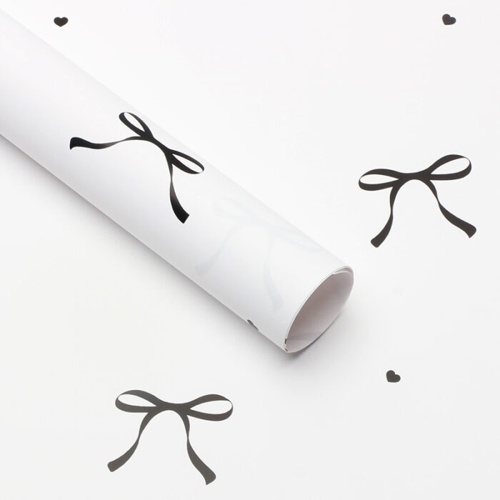 black Heart Knot white Bouquet Wrapping Paper