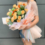 Glod Edge Simple Flower Wrapping Paper for gifts and flowers