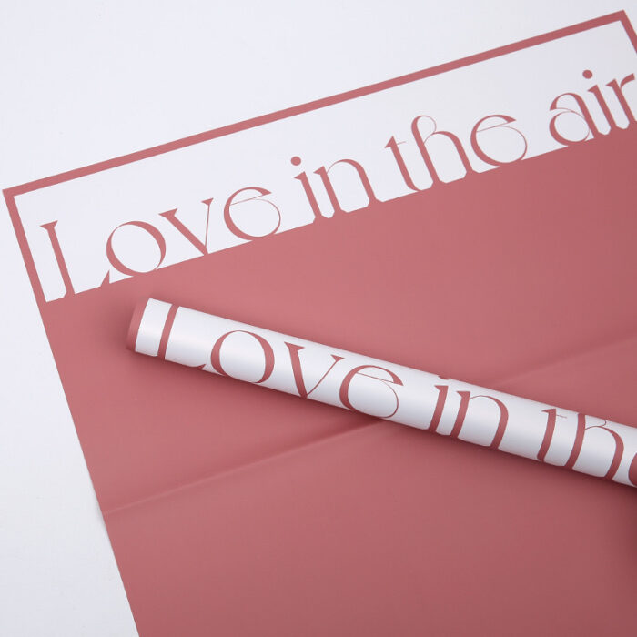 Love Atmosphere Floral Wrapping Paper bean paste