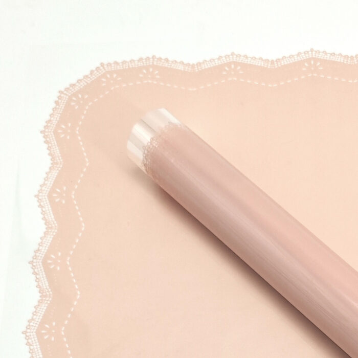 Lace Flower Wrapping Paper champagne roes