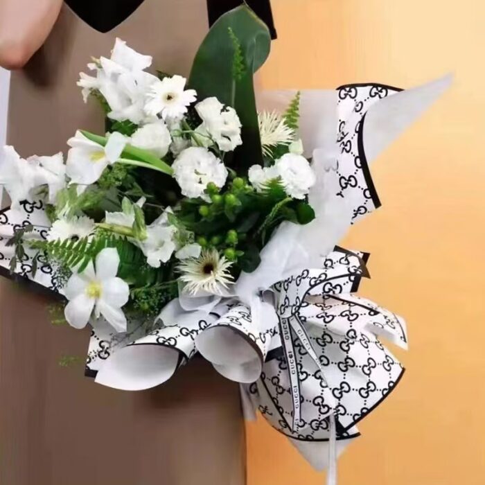 Guchi Luxury Flower Wrapping Paper bouquet