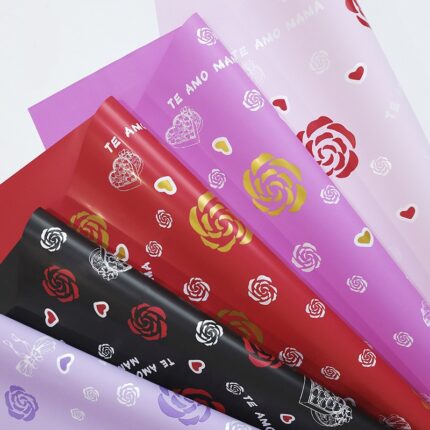 Rose MAMA Bouquet Wrapping Paper Birthday