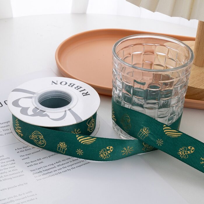 Christmas ribbon,green,gift box