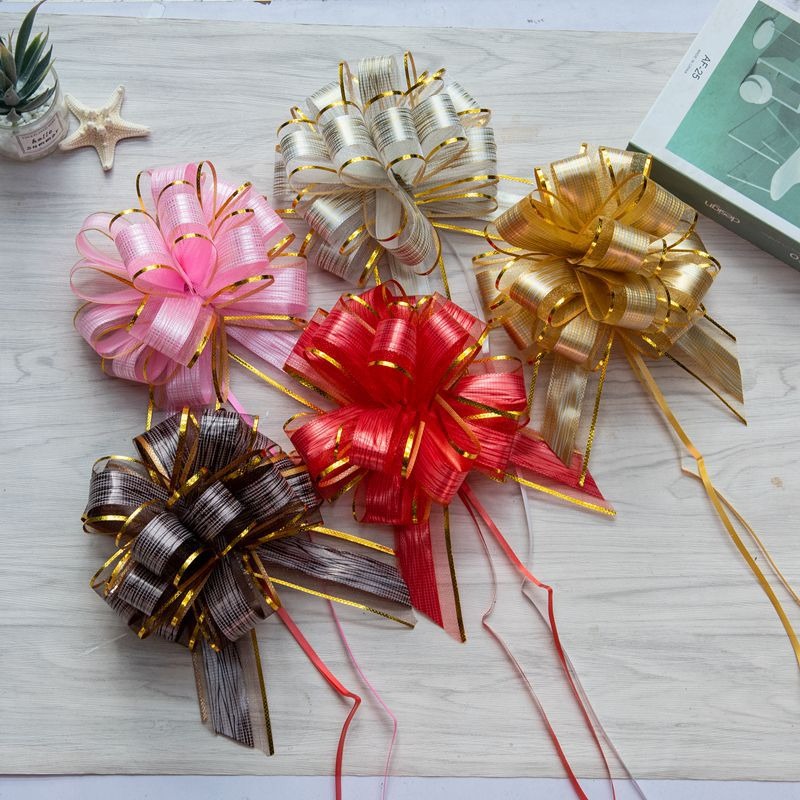 Christmas Gift Decorative Ribbon Flowers dispaly Christmas Gift Decorative Ribbon Flowers dispaly