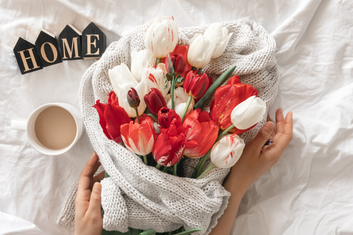 Eco-friendly biodegradable bouquet wrapping paper with fresh flowers